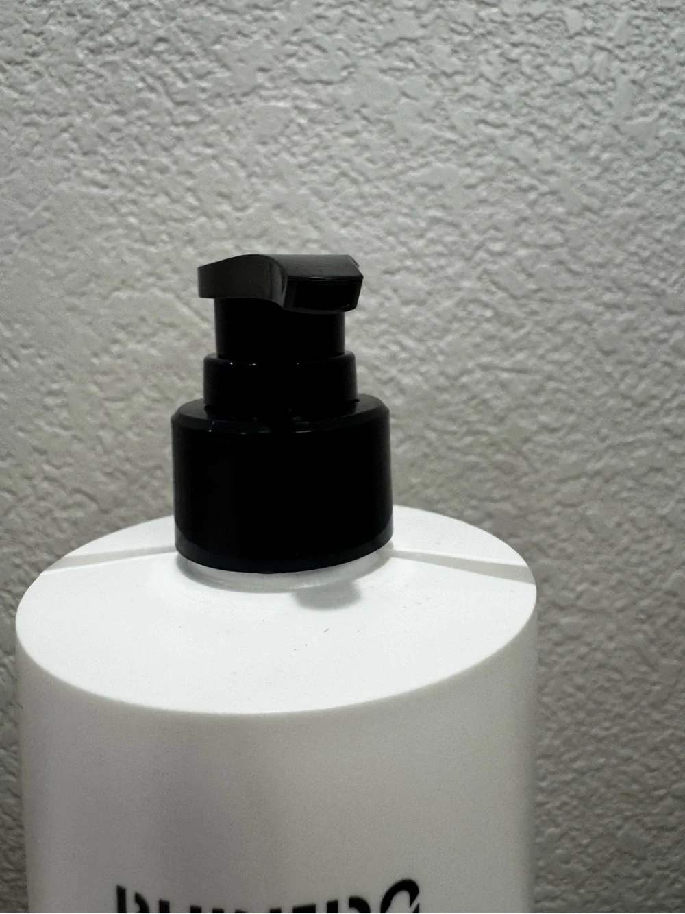 NEW! Byredo Bal D'Afrique Hair Conditioner — White & Black Pump Bottle